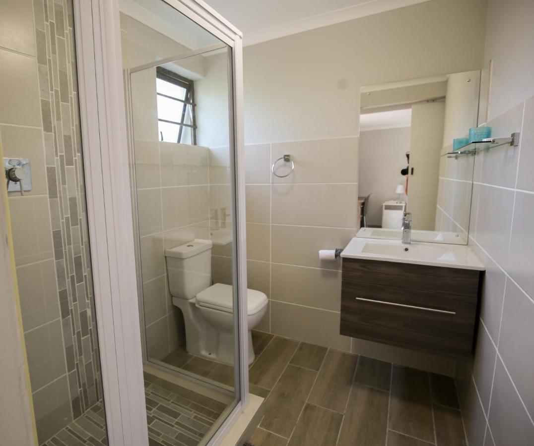 Farm View Guest House East London Dış mekan fotoğraf